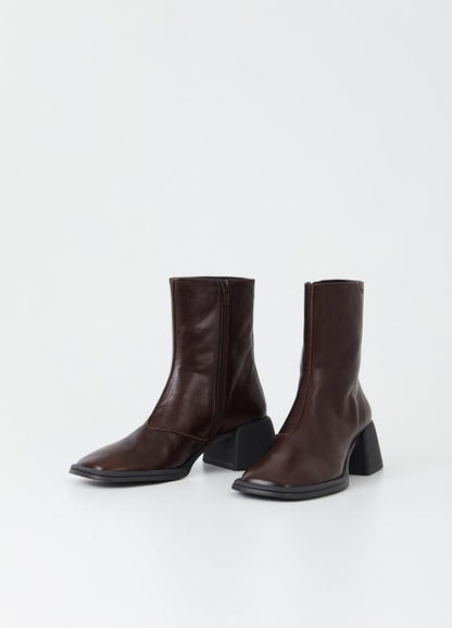 Ansie Ankle Boot in Chocolate