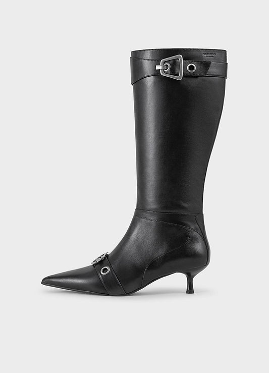 Lykke Pointed Heeled Boots in Black