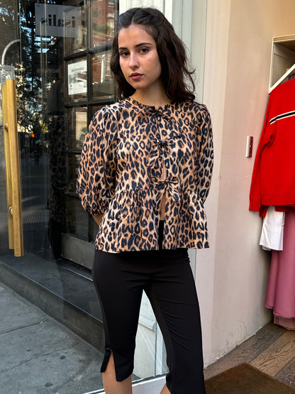 Yasmine Top in Leopard