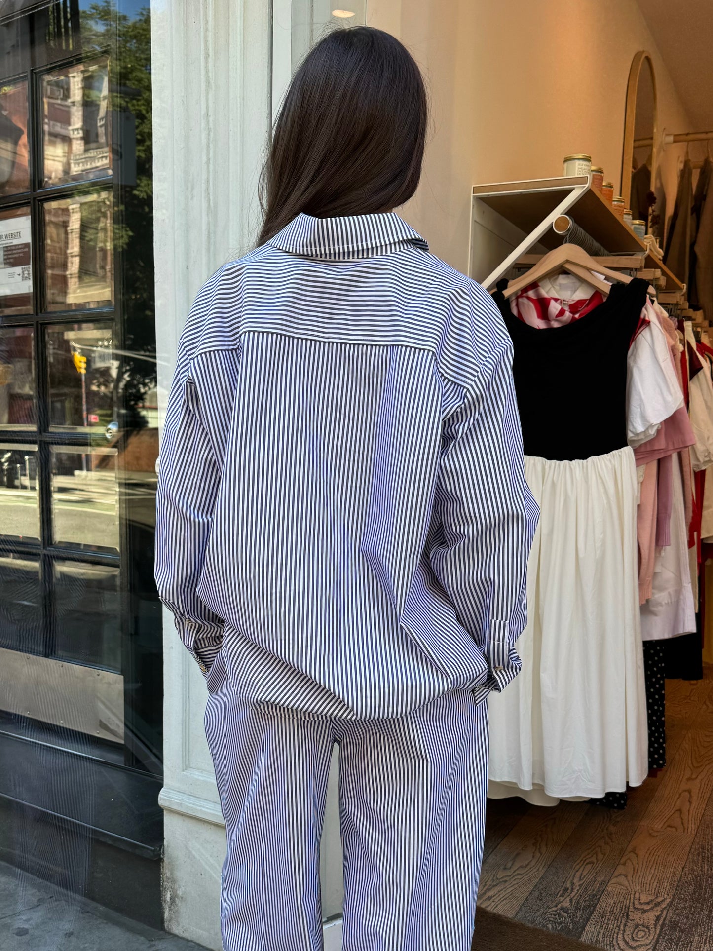 The Stripe Pop Shirt in Navy Stripe