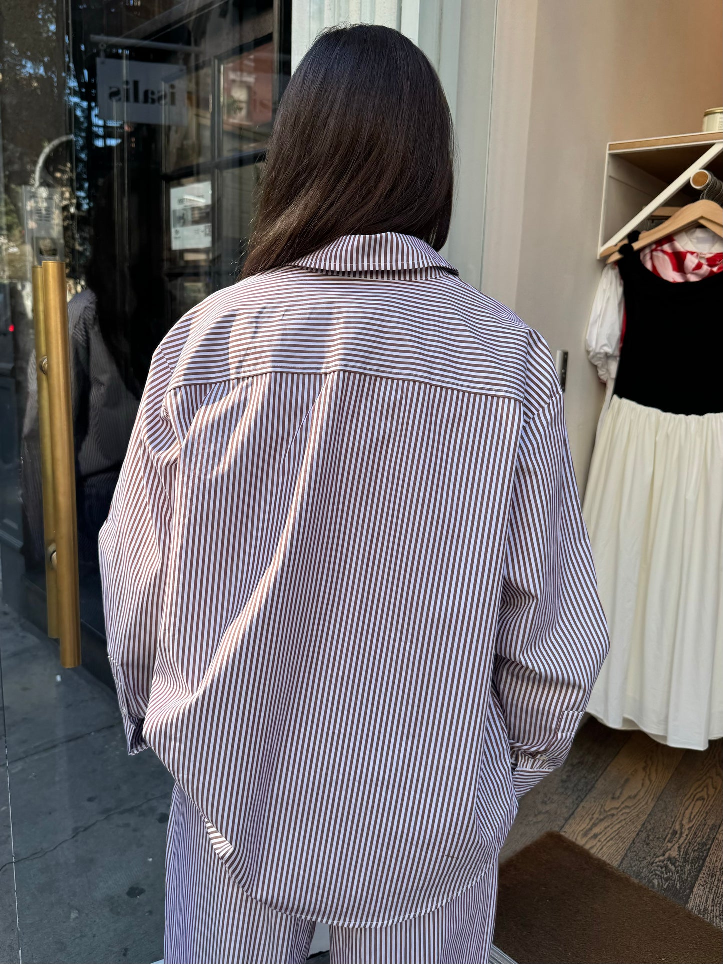 The Stripe Pop Shirt in Espresso Stripe