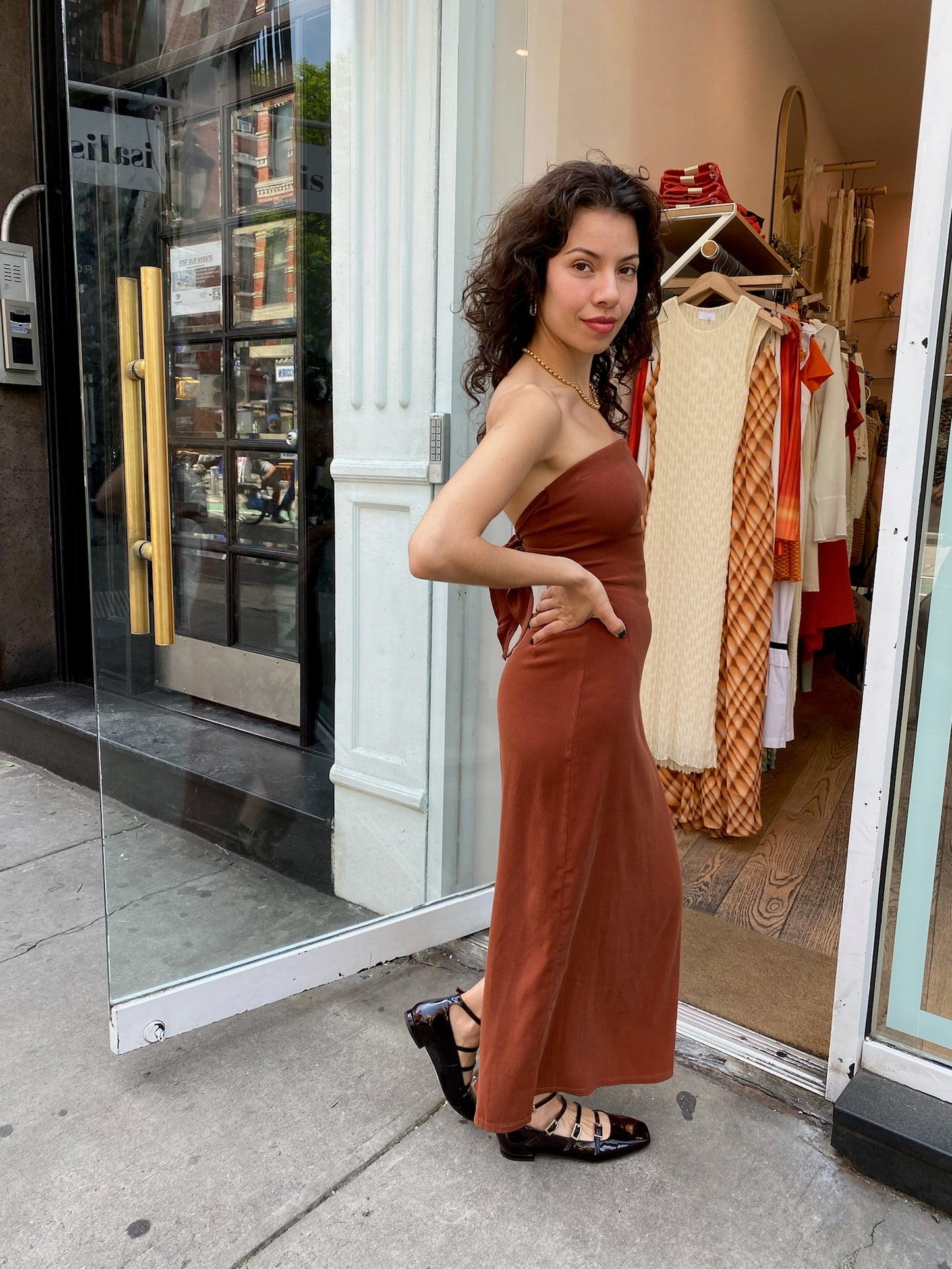 The Strapless Tie Back Midi Dress in Umber