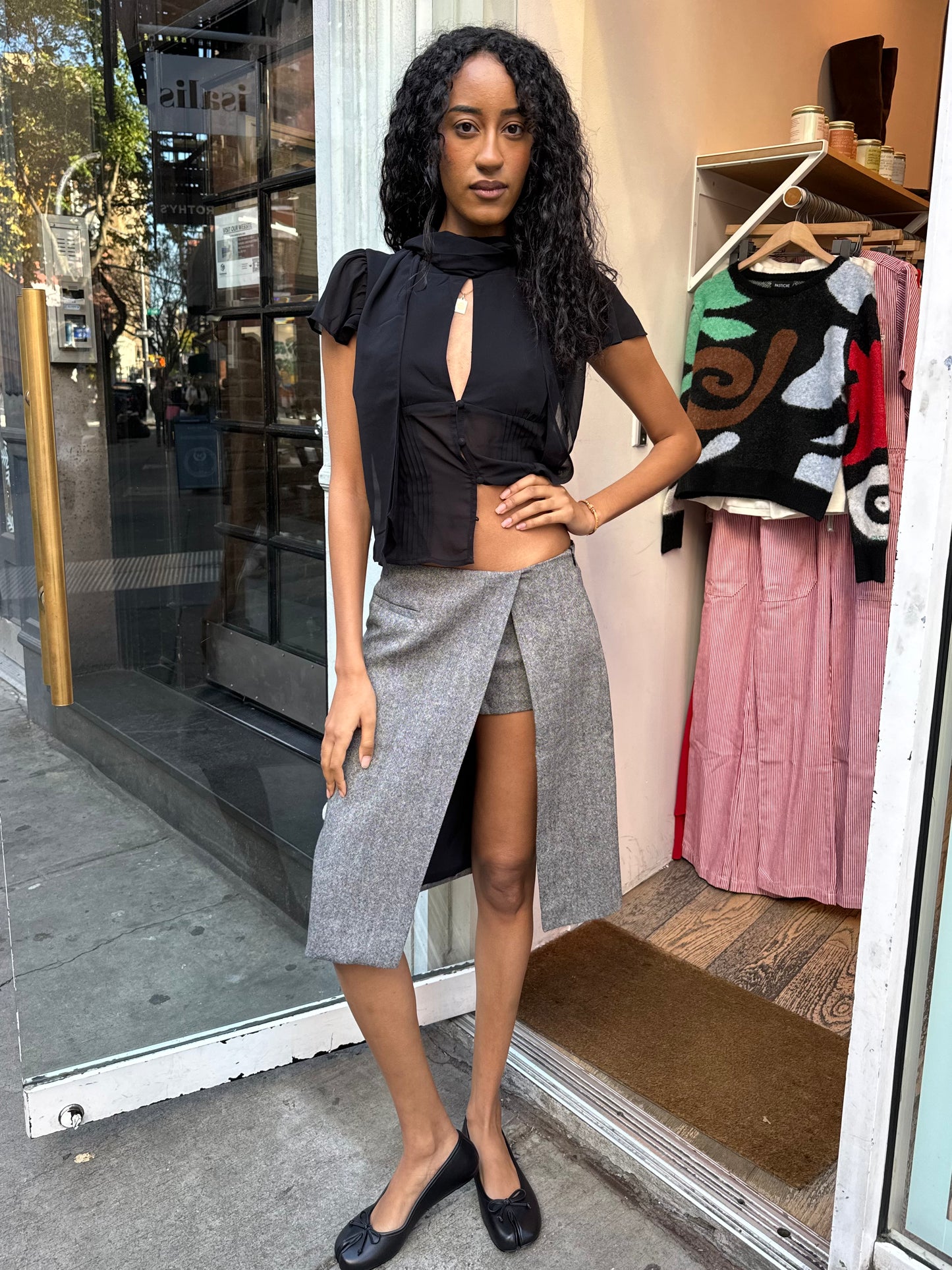 Ayen Midi Skort in Charcoal