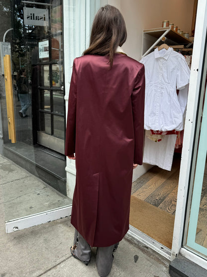 Chelsea Coat in Satin Burgundy