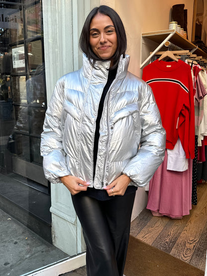 Sascha Puffer Jacket in Disco