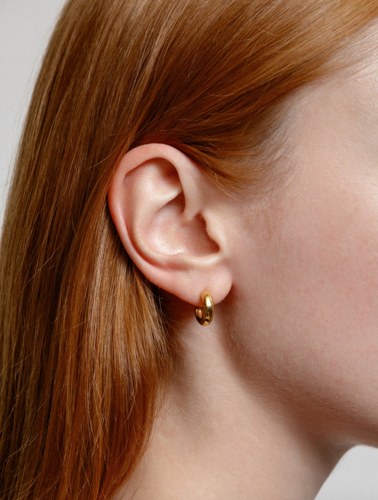 Small Abbie Hoops in Gold